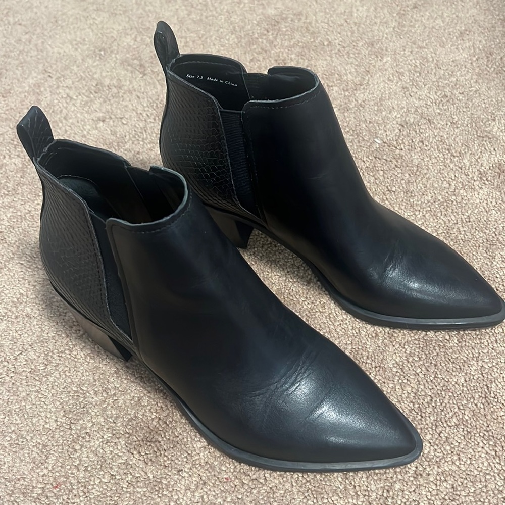 Dolce Vita black heels